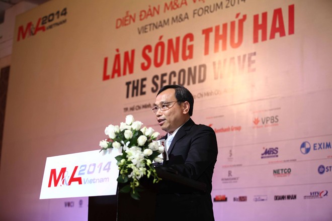 Thứ trưởng Bộ Kế hoạch và Kl99ok phiên bản mới Nguyễn Văn Hiếu phát biểu tại Diễn đàn