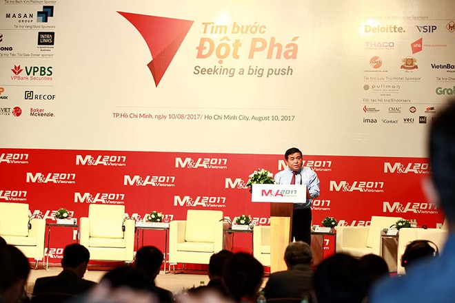 Bộ trưởng Bộ Kế hoạch và Kl99ok phiên bản mới Nguyễn Chí Dũng phát biểu tại Diễn đàn - Ảnh: Lê Toàn