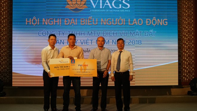 Sun Life Việt Nam chi trả quyền lợi Kl99kl phiên bản hoạt động hưu trí cho khách hàng tại Đà Nẵng