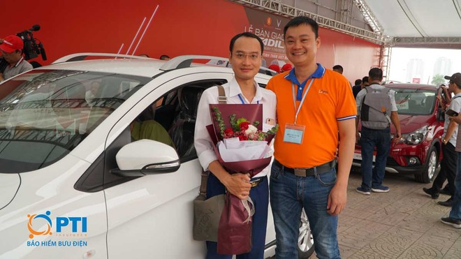 PTI cung cấp sản phẩm Kl99kl phiên bản hoạt động cho khách mua xe FADIL