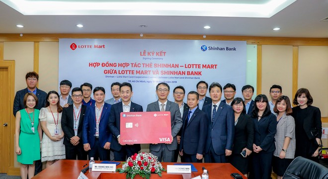 Link Vào Nhà Cái KL99 COM Tặng +199k Shinhan và Lotte Mart ra mắt thẻ Shinhan - Lotte Mart
