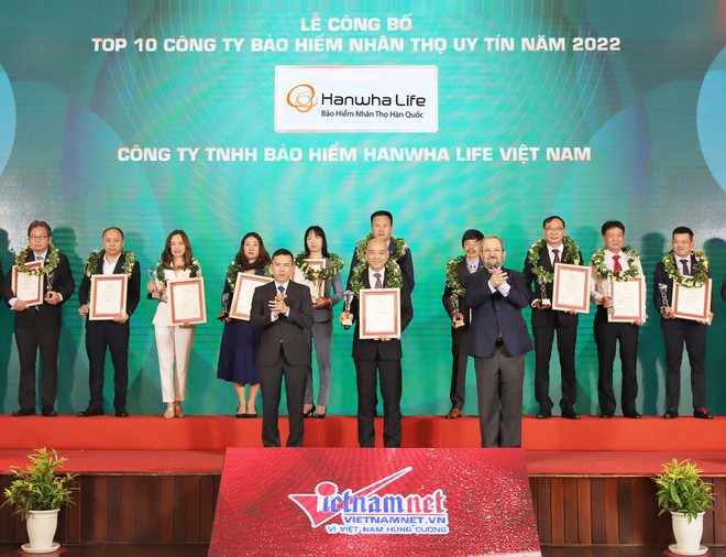 Hanwha Life Việt Nam đạt danh hiệu “Top 10 Công ty Kl99kl phiên bản hoạt động uy tín năm 2022” 