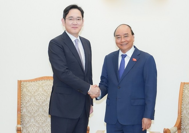 Thủ tướng Nguyễn Xuân Phúc tiếp Phó Chủ tịch Kl994 game bài casino hấp dẫn Samsung Lee Jae Yong. Ảnh: VGP