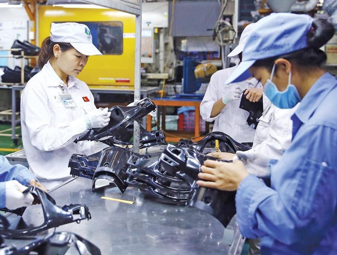 Dây chuyền Kl994 nhà cái bóng đá world cup thiết bị phụ trợ của Công ty cổ phần Nhựa Hà Nội. Ảnh: Đức Thanh
