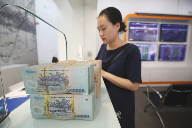 Dư nợ cho vay của nhiều công ty 99Kl99 link đăng nhập tăng mạnh trong quý III/2020. Ảnh: Dũng Minh