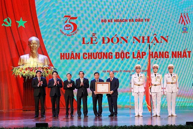 Thủ tướng Kl993 ưu đãi thưởng hấp dẫn Nguyễn Xuân Phúc chúc mừng Bộ Kế hoạch và Kl99ok phiên bản mới (Ảnh:Chí Cường)