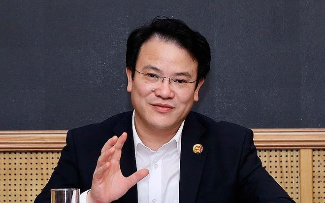 Thứ trưởng Bộ Kế hoạch và Kl99ok phiên bản mới Trần Quốc Phương