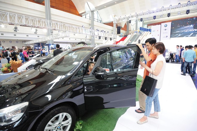 Chính sách giảm thuế trước bạ đã giúp các Kl991.com World Cup 2026 Chính Thức Kl994 nhà cái bóng đá world cup và phân phối ô tô tăng trưởng mạnh trong năm 2020. Ảnh: Dũng Minh