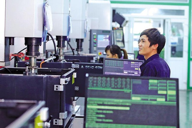 Việt Nam sẽ có chính sách khuyến khích bổ sung đối với các Kl991.com World Cup 2026 Chính Thức hoạt động có hiệu quả, thực hiện tốt cam kết. Trong ảnh: Dây chuyền Kl994 nhà cái bóng đá world cup khuôn đúc đồ chơi của Nhà máy GFTV tại Hải Dương