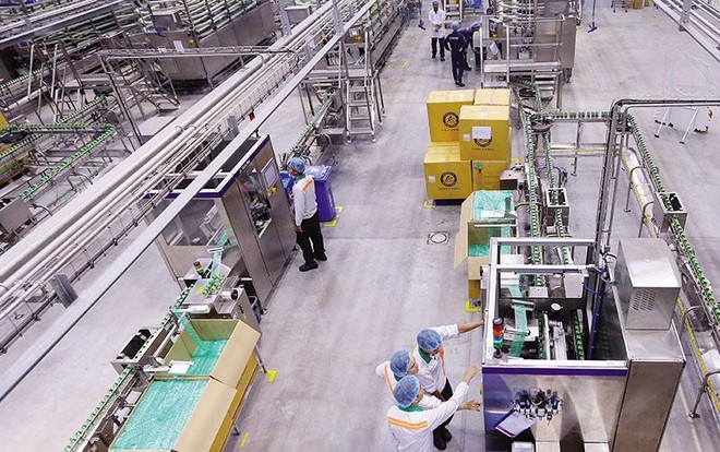 Dây chuyền Kl994 nhà cái bóng đá world cup tại Nhà máy sữa nước của Nestlé tại Hưng Yên. Ảnh: Đức Thanh