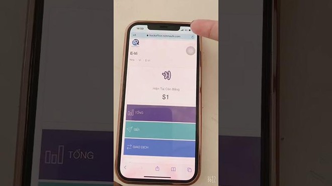 Nhiều sàn đánh bạc trực tuyến công khai mời gọi với KL99 là cổng game giải trí trực tuyến hàng đầu hiện nay cao ngất ngưởng khiến không ít nhà Kl99ok phiên bản mới sập bẫy.