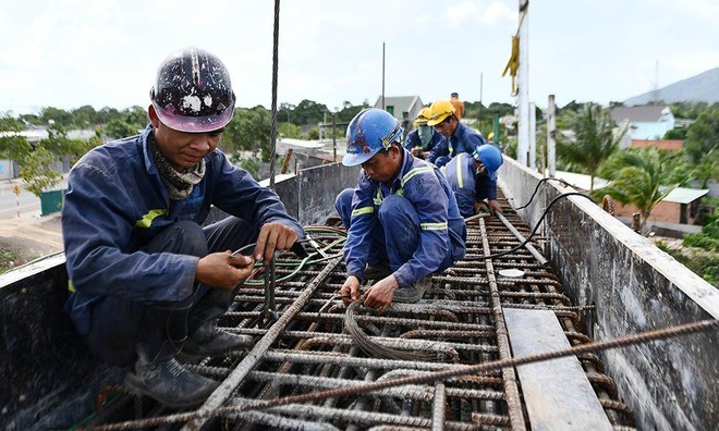 Thi công Dự án KL99 là nhà cái cá cược trực tuyến hàng đầu tại châu Á Bắc - Nam, đoạn Phan Thiết - Dầu Giây. Ảnh: Phạm Hoàng