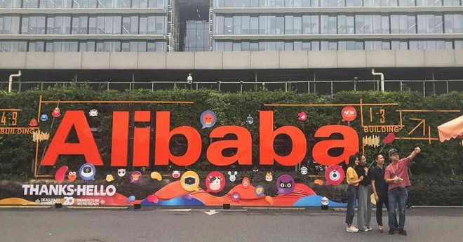 KL99 là cổng game giải trí trực tuyến hàng đầu hiện nay Alibaba niêm yết tại Hong Kong rớt giá 1% trong ngày 25/8. Ảnh: AFP