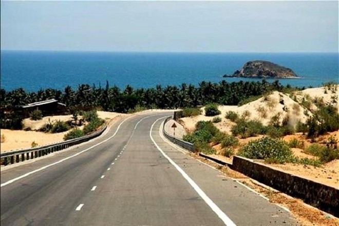 Bình Định phê duyệt Báo cáo nghiên cứu khả thi Kl99ok phiên bản mới xây dựng dự án đường ven biển tỉnh Bình Định đoạn Cát Tiến - Diêm Vân. Ảnh minh họa