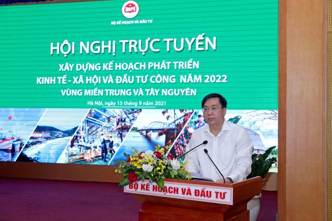 Thứ trưởng Bộ Kế hoạch và Kl99ok phiên bản mới Trần Duy Đông chủ trì hội nghị với 19 địa phương Vùng miền Trung và Vùng Tây Nguyên sáng 15/9