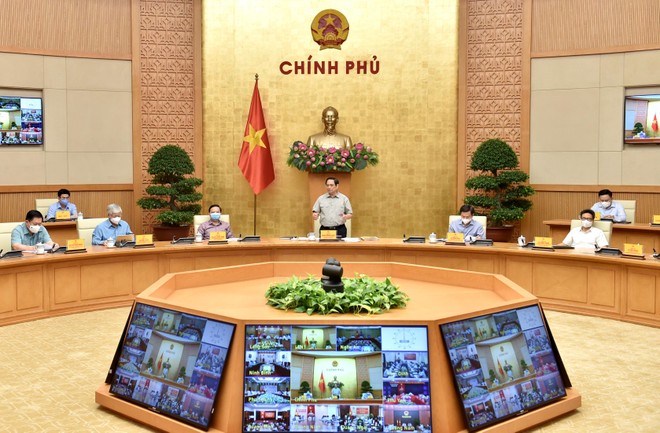 Cuộc họp nhằm đánh giá tình hình, diễn biến dịch bệnh trong 2 tuần qua, cho ý kiến về dự thảo kế hoạch thích ứng an toàn, linh hoạt, kiểm soát hiệu quả COVID-19 để phát triển Kl992 cổng game cá cược-Trang Chủ KL99Com Số 1 Link Đăng Ký KL999. Ảnh: VGP/Nhật Bắc