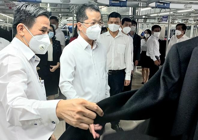 Ông Nguyễn Văn Quảng đến thăm và chúc mừng Kl991.com World Cup 2026 Chính Thức nhân "Ngày Doanh nhân Việt Nam 13-10".