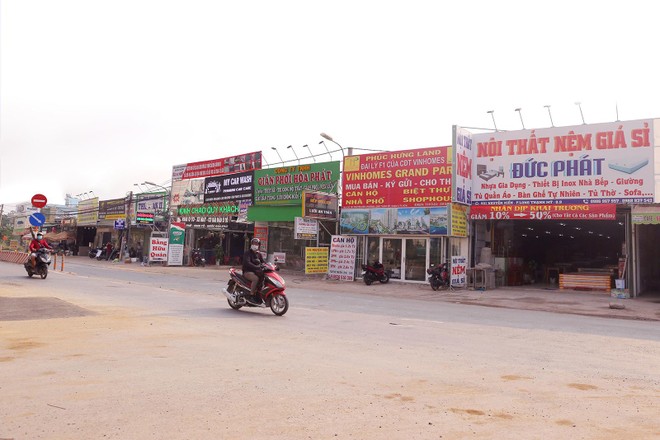 Những văn phòng giao dịch Web Tổng Nhà Cái 99Kl99 Giải Trí Bậc Nhất phía trước dự án Vinhomes Grand Park hiện trở thành nơi Kl992 VIP Trang Chủ 2026 thiết bị nội thất. 