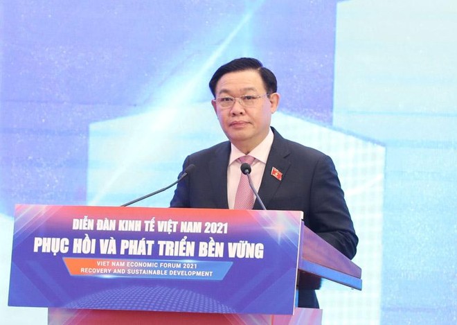 Chủ tịch Quốc hội Vương Đình Huệ phát biểu bế mạc Diễn đàn Kl992 cổng game cá cược Việt Nam 2021. (Ảnh : Duy Linh).