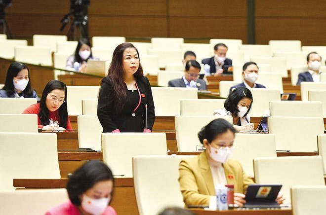 Đại biểu Vũ Thị Lưu Mai, Phó chủ nhiệm Ủy ban Kl991.com nạp rút nhanh - Ngân sách của Quốc hội.