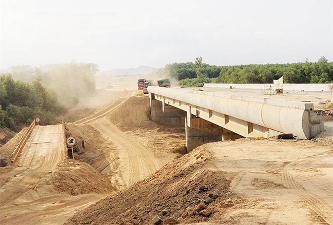 Kl99ok phiên bản mới tuần qua: Khởi công dự án điện khí Quảng Trị 2,3 tỷ USD; Hà Nội sẽ thành lập 2 đến 5 khu công nghiệp mới