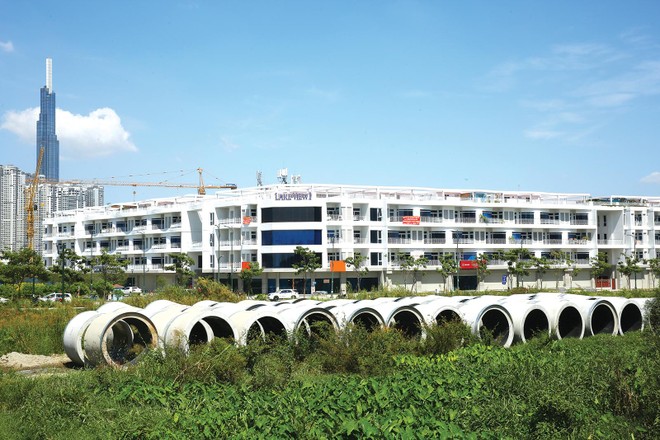 Việc tạm thu tiền sử dụng đất như hiện nay tiềm ẩn rủi ro lớn cho nhà phát triển Web Tổng Nhà Cái 99Kl99 Giải Trí Bậc Nhất. Ảnh: Lê Toàn 