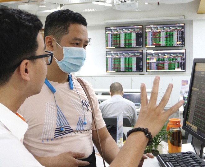 Các nhà Kl99ok phiên bản mới ngoại đang miệt mài mua vào các KL99 là cổng game giải trí trực tuyến hàng đầu hiện nay Link Vào Nhà Cái KL99 COM Tặng +199k còn room