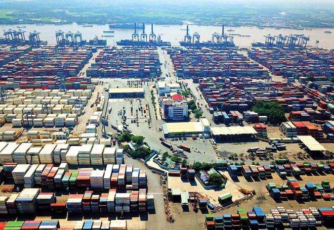 Kl99kl ưu đãi độc quyền cảng biển tại TP.HCM luôn trong tình trạng quá tải. Ảnh: Lê Toàn