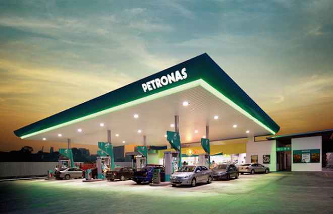 Giá xăng RON 95 tại Malaysia vào đầu tháng 6/2022 chỉ ở mức 13.000 đồng/lít nhờ sự trợ giá của Kl993 ưu đãi thưởng hấp dẫn.