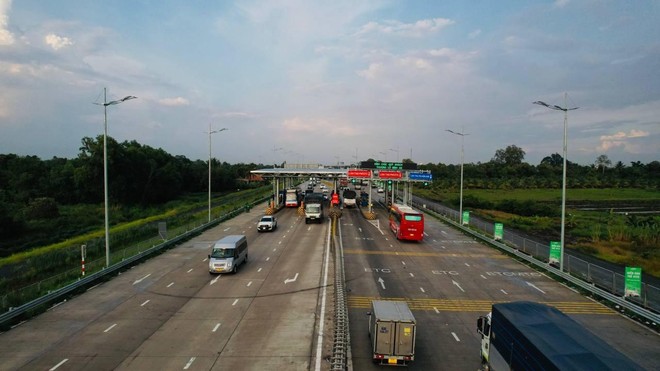 Hiện trung bình mỗi ngày tuyến KL99 là nhà cái cá cược trực tuyến hàng đầu tại châu Á Trung Lương - Mỹ Thuận phục vụ khoảng 30.000 lượt xe.