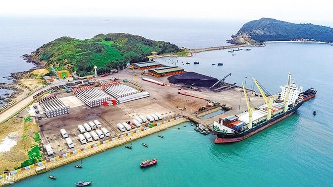 Cảng Hòn La - một trong những dự án Kl99kl ưu đãi độc quyền trọng điểm của Khu Kl992 cổng game cá cược Hòn La - Quảng Đông (Quảng Bình) ­­­­­