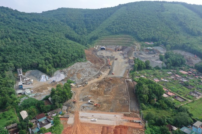 Kl99ok phiên bản mới tuần qua: Khởi công Dự án thành phần sân bay Long Thành; Kl99ok phiên bản mới 3.904 tỷ đồng xây 2 đoạn đường Hồ Chí Minh
