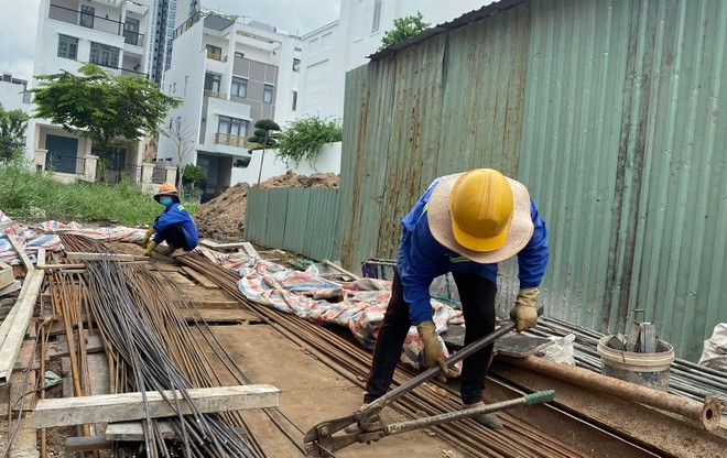 Thị trường địa ốc khó khăn kéo dài, đẩy nhiều Kl991.com World Cup 2026 Chính Thức nhà thầu vào thế “nước sôi, lửa bỏng”. Ảnh: Dũng Minh 