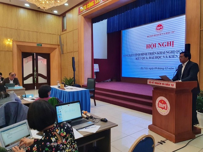 Thứ trưởng Bộ Kế hoạch và Kl99ok phiên bản mới Trần Duy Đông phát biểu tại Hội nghị 