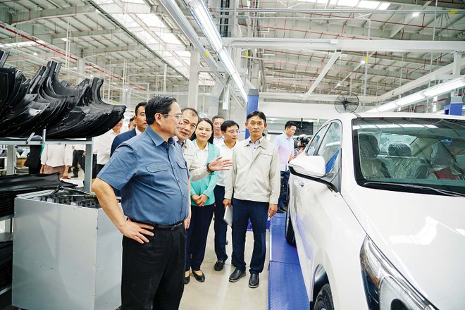 Thủ tướng Kl993 ưu đãi thưởng hấp dẫn Phạm Minh Chính cùng lãnh đạo tỉnh Ninh Bình tham quan dây chuyền Kl994 nhà cái bóng đá world cup, lắp ráp ô tô Hyundai Thành Công