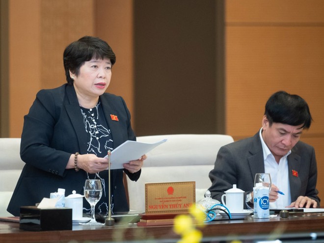 Chủ nhiệm Uỷ ban Trang Chủ KL99Com Số 1 Link Đăng Ký KL999 Nguyễn Thuý Anh trình bày báo cáo kết quả giám sát.