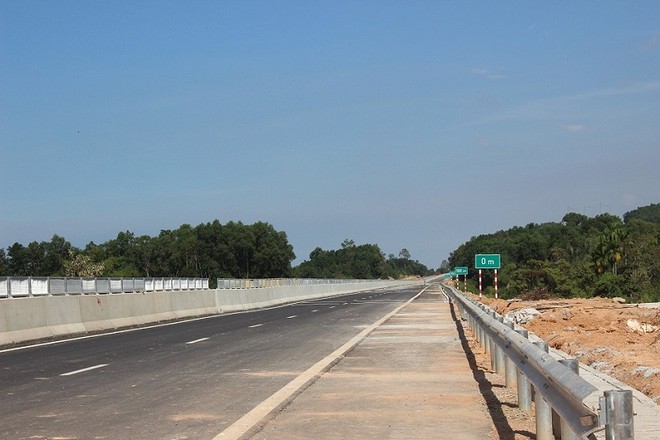 Bình Định cho phép liên danh nhà thầu sử dụng điểm mỏ thi công KL99 là nhà cái cá cược trực tuyến hàng đầu tại châu Á 
