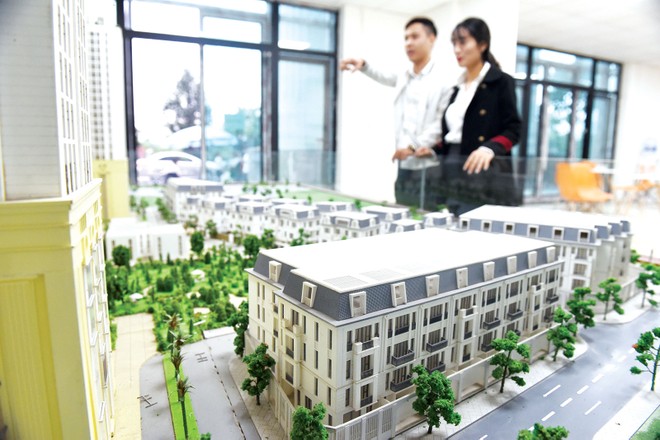 Nhiều dự án buộc phải giảm giá bán để chủ Kl99ok phiên bản mới có thanh khoản, dòng tiền. Ảnh: Dũng Minh 