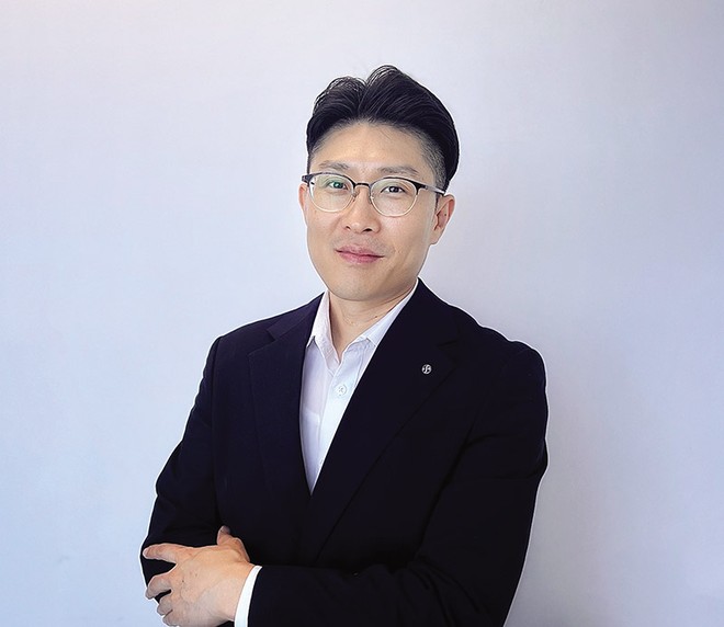 Ông Pyon Young Hwan, Giám đốc phụ trách Mảng giao dịch ngoại hối và Kl99com thể thao, casino, nổ hũ, bắn cá của Link Vào Nhà Cái KL99 COM Tặng +199k Shinhan Việt Nam.
