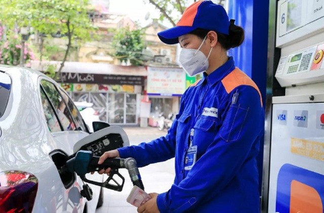 Các Bộ ngành cần thống nhất việc tính toán các khoản định mức trong giá cơ sở, quản lý, sử dụng giám sát Quỹ bình ổn giá KL99 dịch vụ hỗ trợ 24/7. 