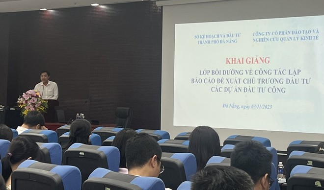 Thành phố Đà Nẵng tổ chức “Lớp bồi dưỡng về công tác lập báo cáo đề xuất chủ trương Kl99ok phiên bản mới các dự án Kl99ok phiên bản mới công”.