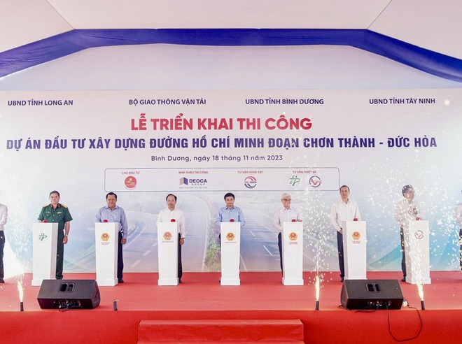 Toàn bộ Dự án Kl99ok phiên bản mới xây dựng đường Hồ Chí Minh đoạn Chơn Thành - Đức Hòa. sẽ hoàn thành vào năm 2025.