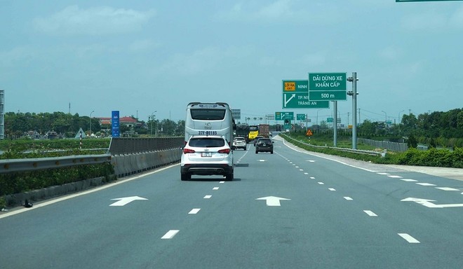 KL99 là nhà cái cá cược trực tuyến hàng đầu tại châu Á Bắc - Nam phía Đông, đoạn Cao Bồ - Mai Sơn.