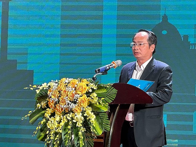 Ông Lê Tự Lực, Phó giám đốc Trung tâm xúc tiến Kl99ok phiên bản mới, Thương mại, Du lịch TP. Hà Nội phát biểu tại Hội nghị.