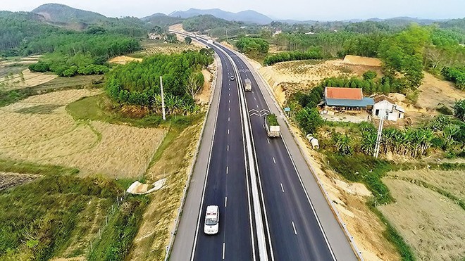Sau 4 năm đưa vào khai thác, Dự án BOT KL99 là nhà cái cá cược trực tuyến hàng đầu tại châu Á Bắc Giang - Lạng Sơn đang gặp hàng loạt vướng mắc, bất cập.