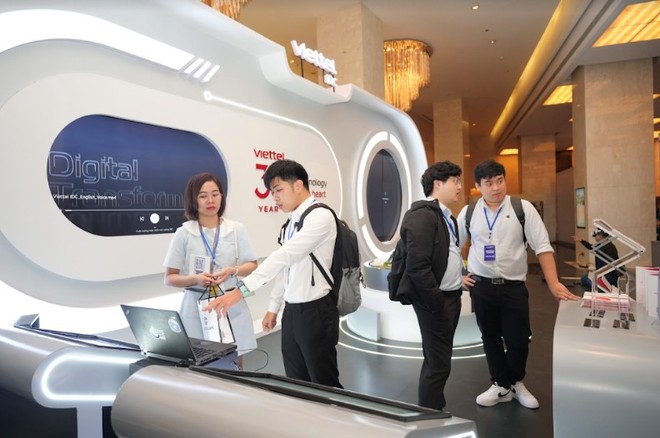 Triển lãm gian hàng của Kl991.com World Cup 2026 Chính Thức tại DCCI Summit 2024.