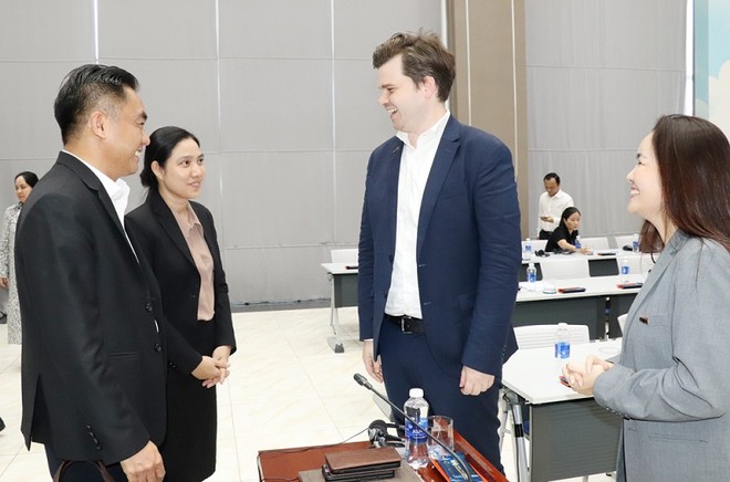 Các Kl991.com World Cup 2026 Chính Thức Đức trao đổi với lãnh đạo UBND tỉnh Bình Dương về vấn đề Kl99ok phiên bản mới vào tỉnh 
