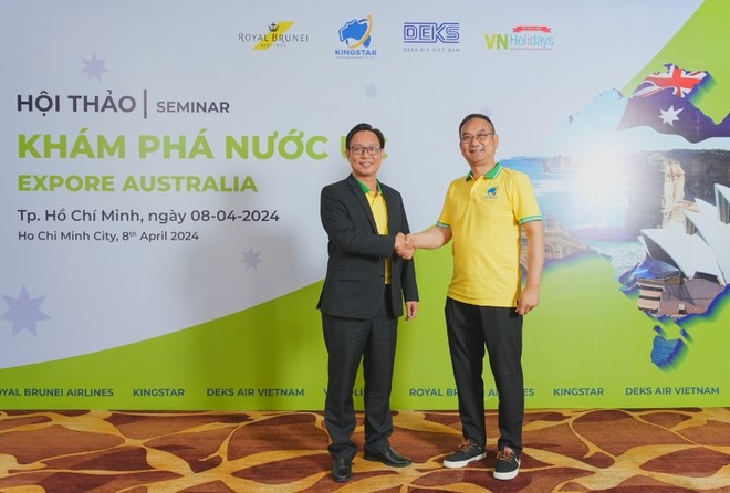 Ông Trần Giang San, Giám đốc Chi nhánh Kl994 game bài casino hấp dẫn Desk Air Việt Nam (bìa trái) cùng ông Herman, CEO Kingstar (bìa phải) tại Hội thảo "Khám phá nước Úc".