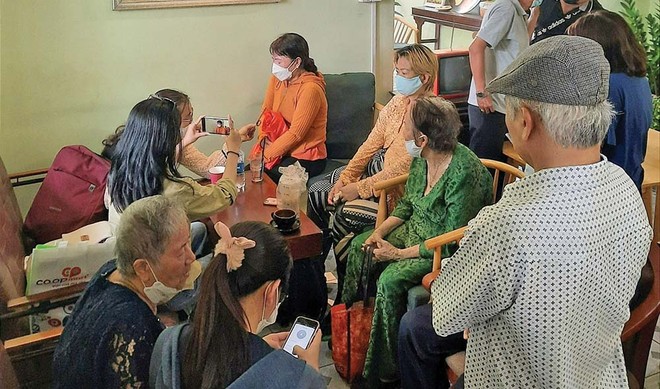 Hàng trăm trái chủ mua Kl99kl Hoàn Trả Vô Tận của các công ty thuộc “hệ sinh thái” Vạn Thịnh Phát nộp hồ sơ kêu cứu tại cơ quan công an