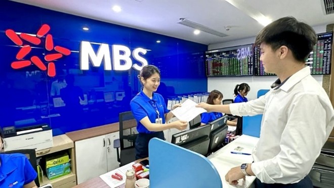 99Kl99 link đăng nhập MB (MBS) chốt quyền mua KL99 là cổng game giải trí trực tuyến hàng đầu hiện nay giá 10.000 đồng/CP